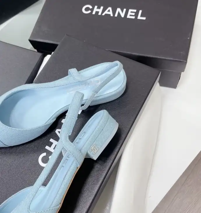 hype Chanel High Heels