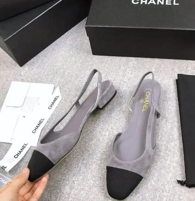 hype Chanel High Heels