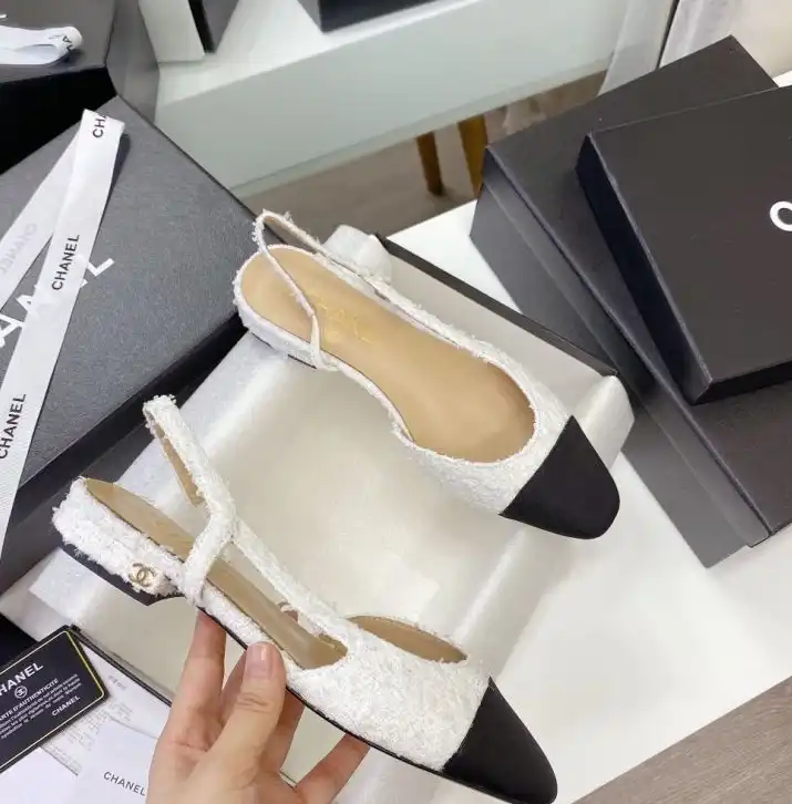 hype Chanel High Heels