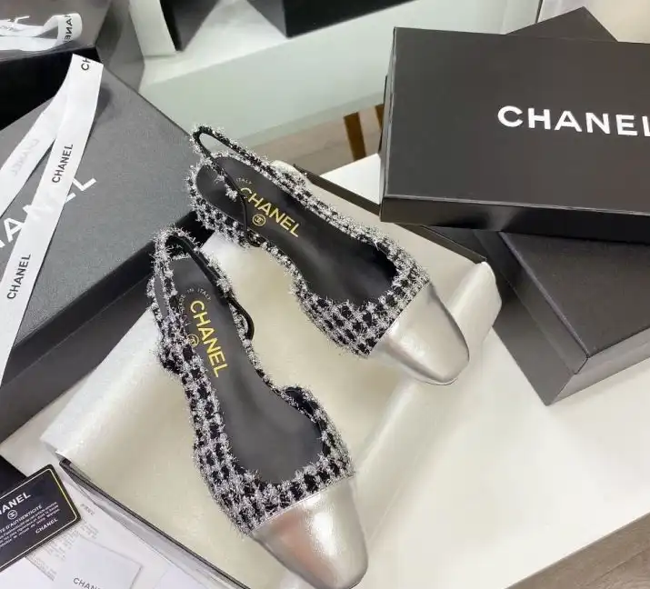 hype Chanel High Heels