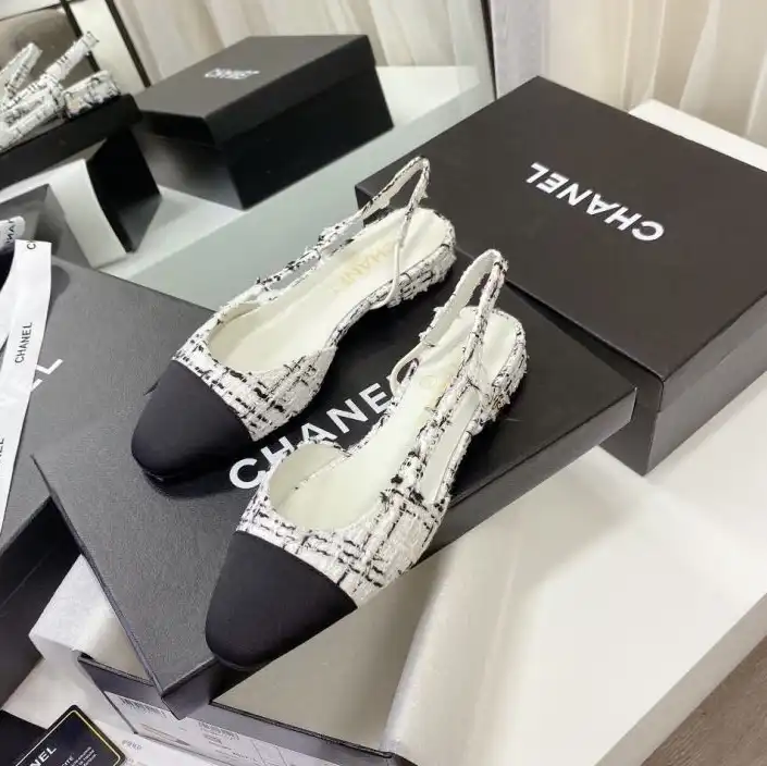 hype Chanel High Heels