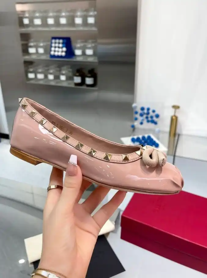 hype Valentino High Heels