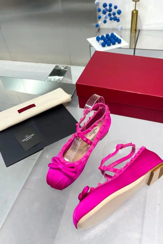 hype Valentino High Heels