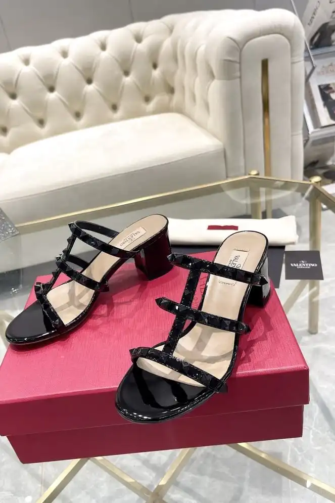 hype Valentino High Heels