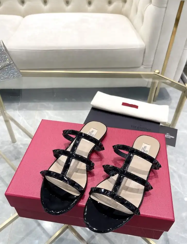 hype Valentino High Heels