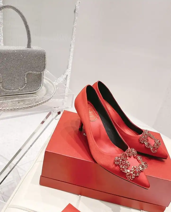 hype Roger Vivier flat shoes