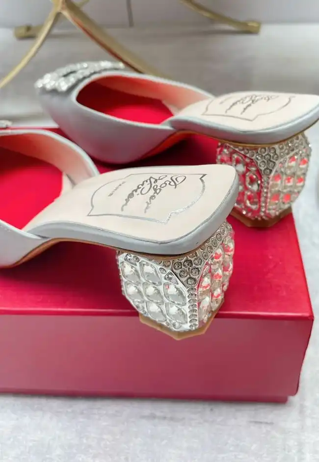 hype Roger Vivier flat shoes