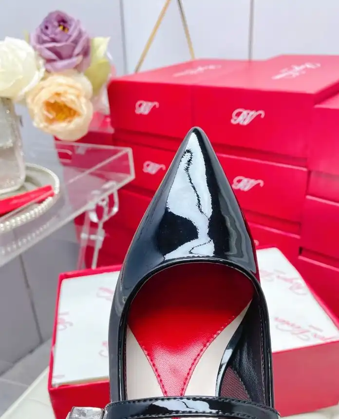 hype Roger Vivier flat shoes