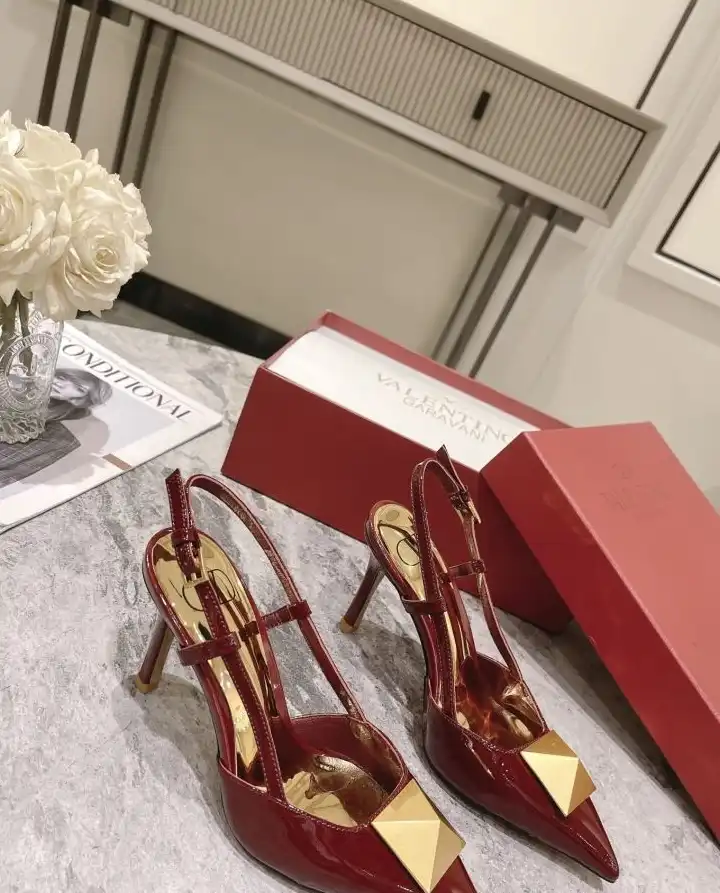 hype Valentino High Heels