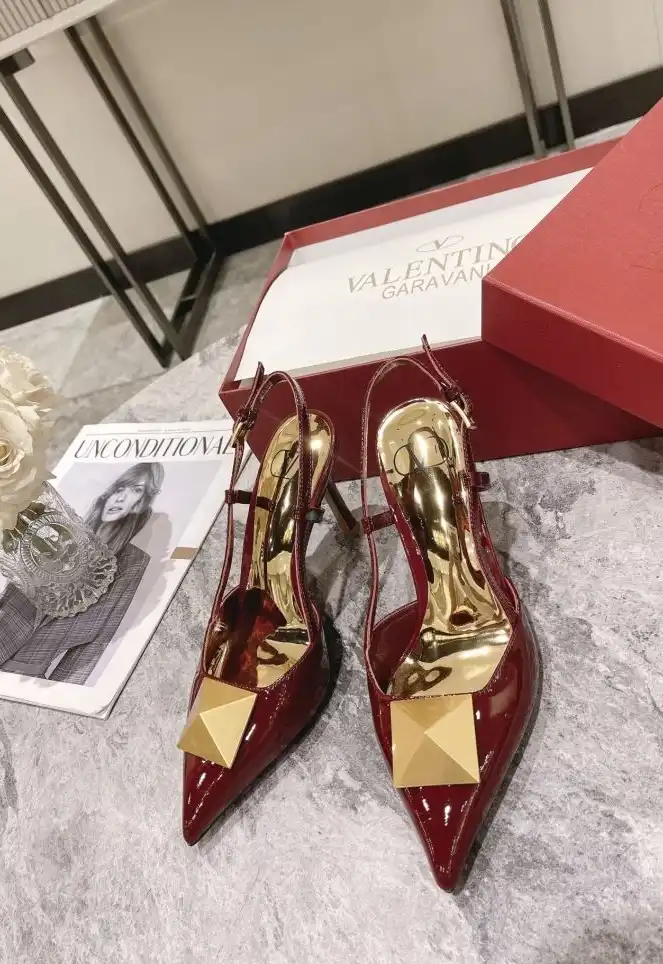 hype Valentino High Heels