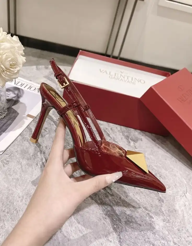 hype Valentino High Heels