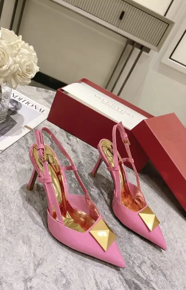 hype Valentino High Heels