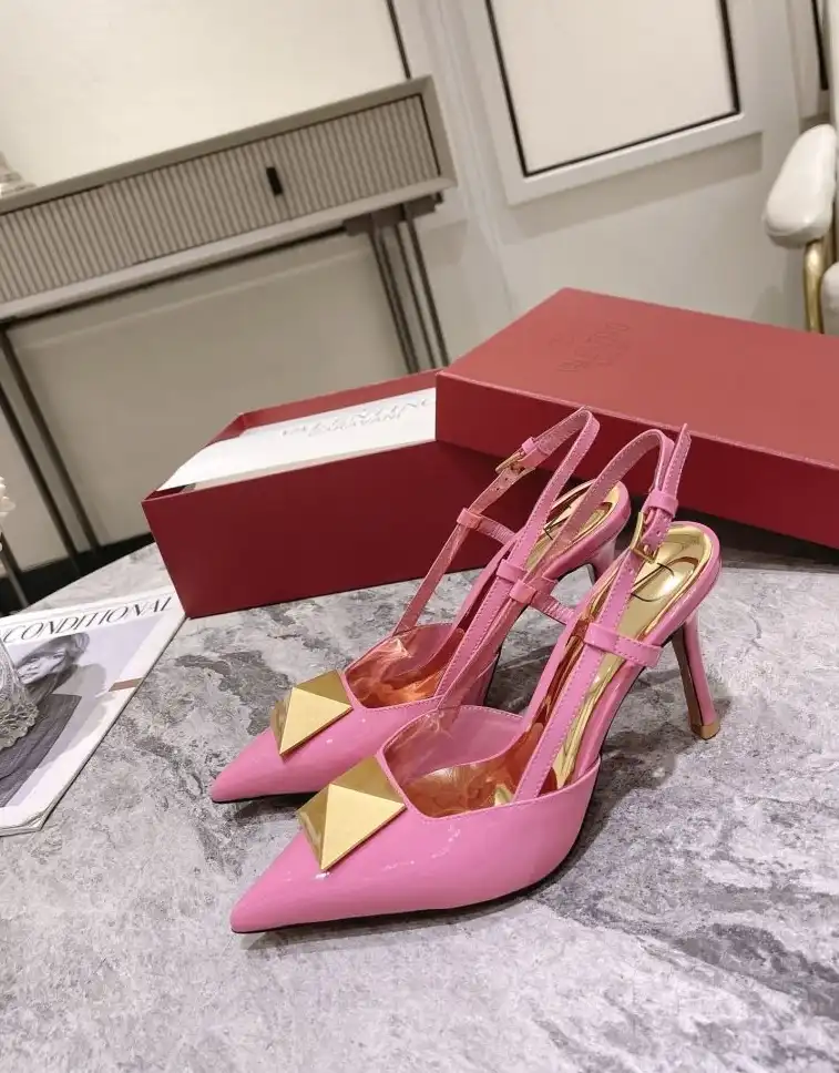 hype Valentino High Heels