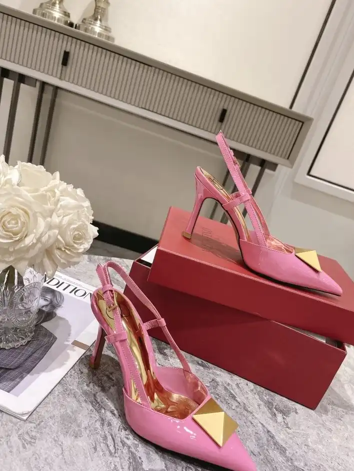 hype Valentino High Heels