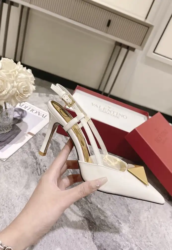 hype Valentino High Heels