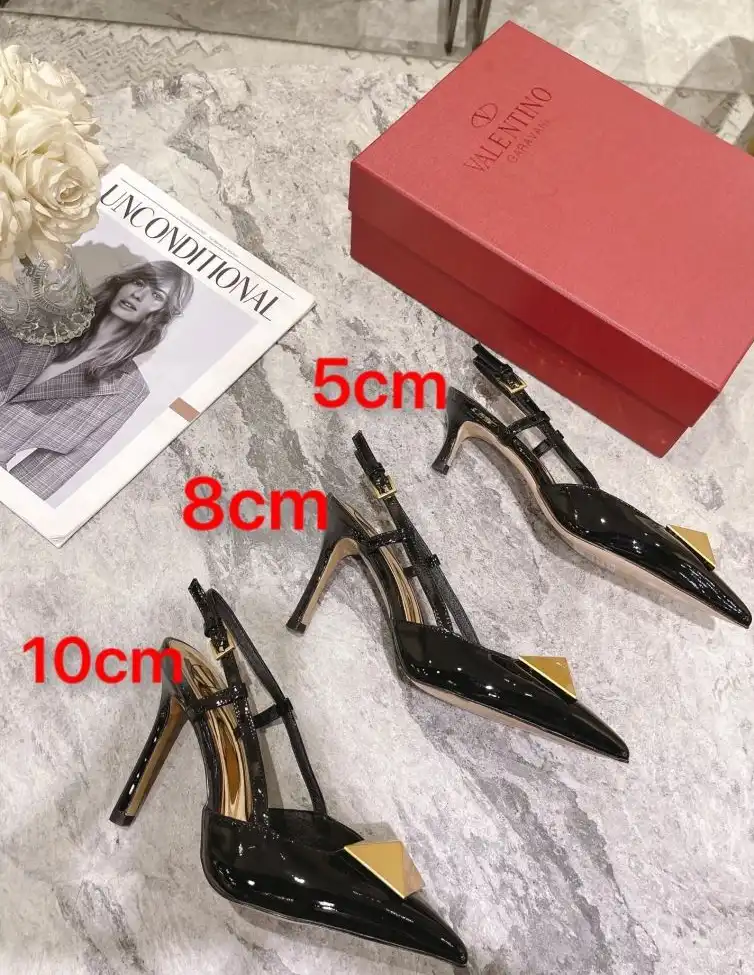 hype Valentino High Heels