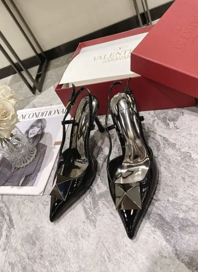 hype Valentino High Heels