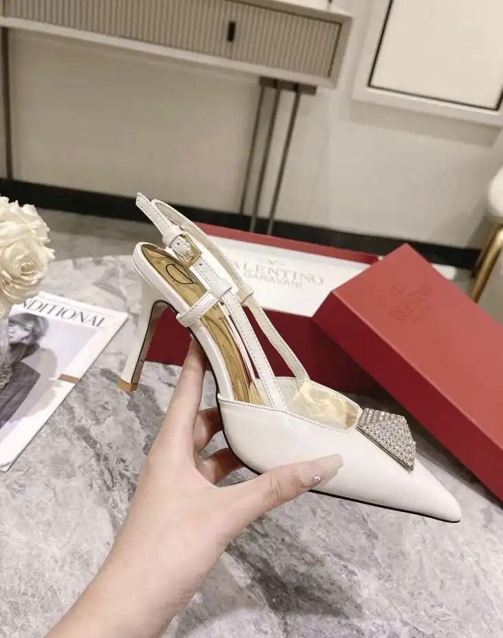 hype Valentino High Heels