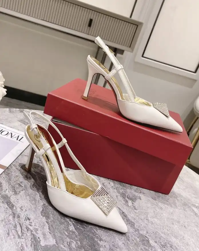 hype Valentino High Heels