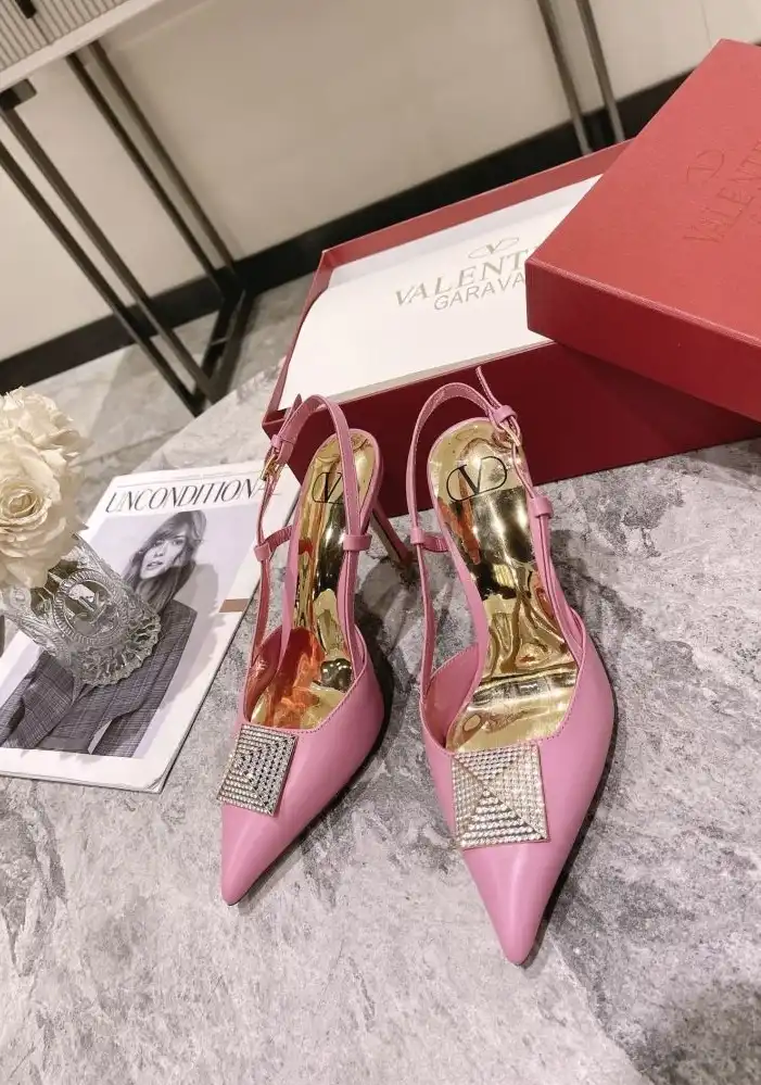 hype Valentino High Heels