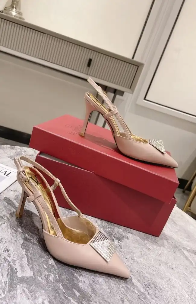 hype Valentino High Heels