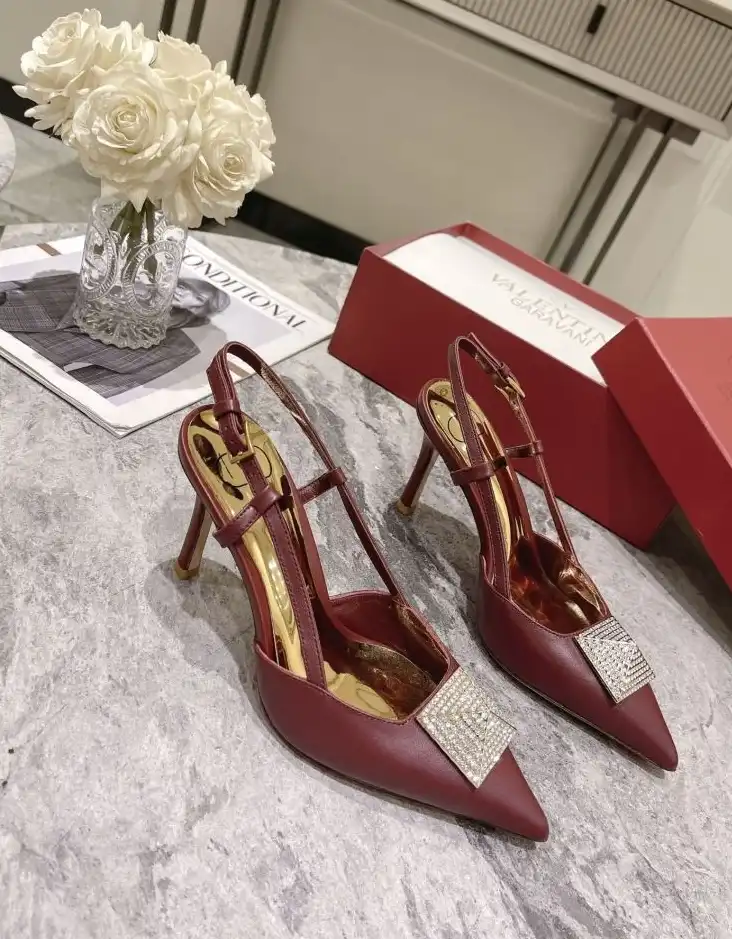 hype Valentino High Heels