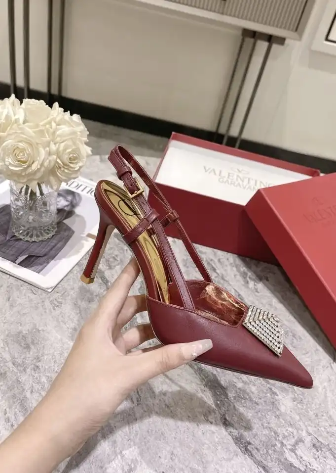 hype Valentino High Heels