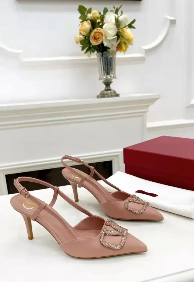 hype Valentino High Heels