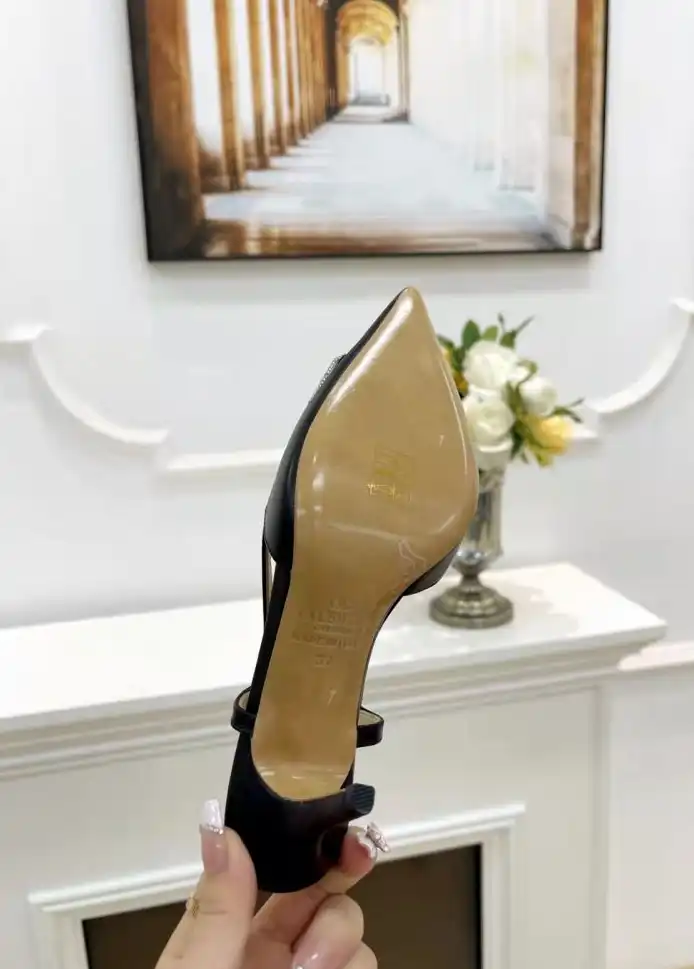 hype Valentino High Heels