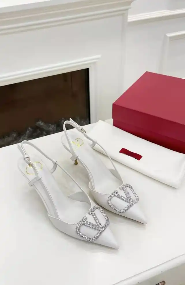 hype Valentino High Heels