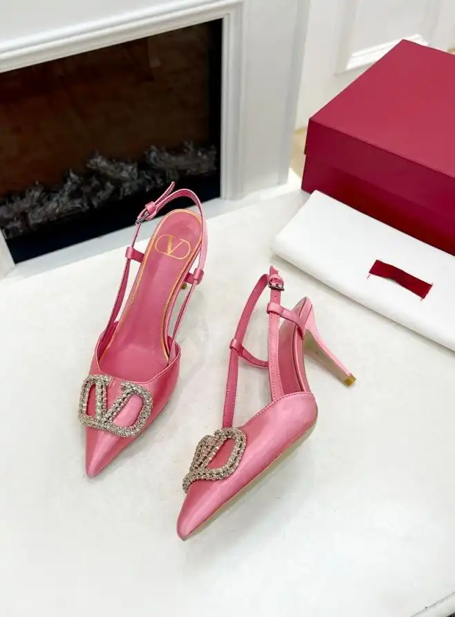 hype Valentino High Heels