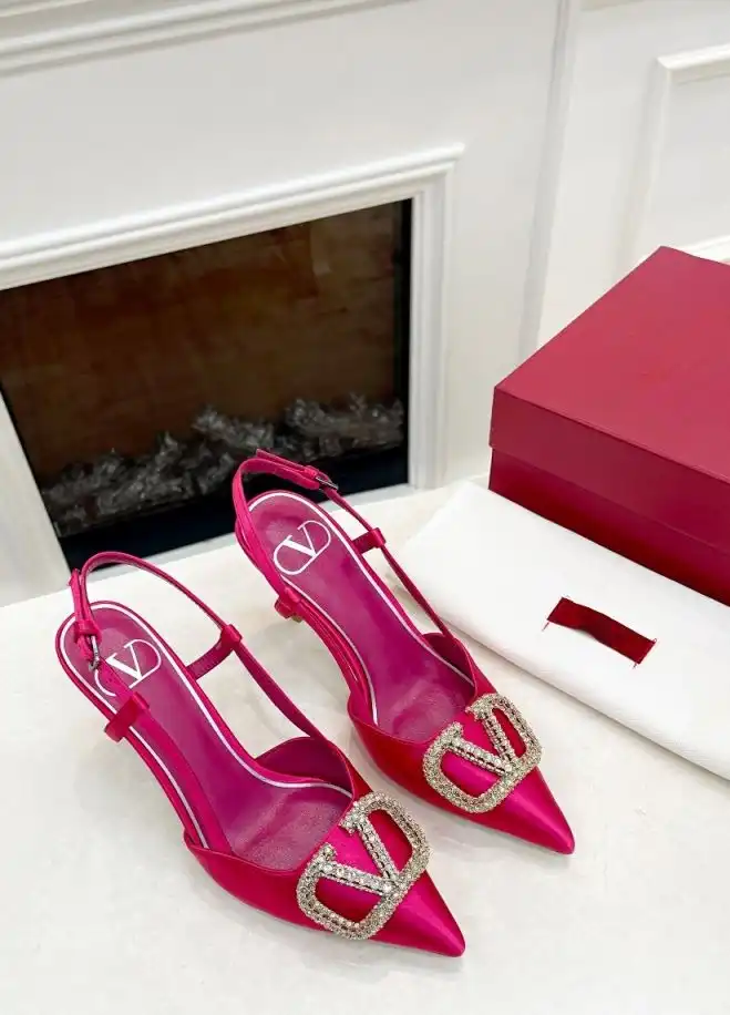 hype Valentino High Heels