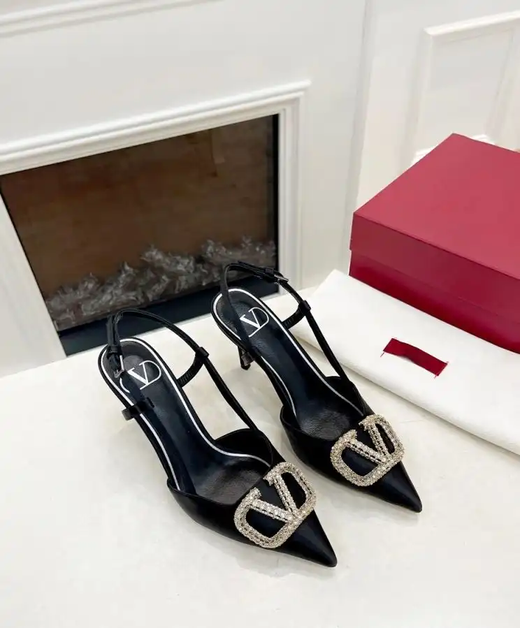 hype Valentino High Heels