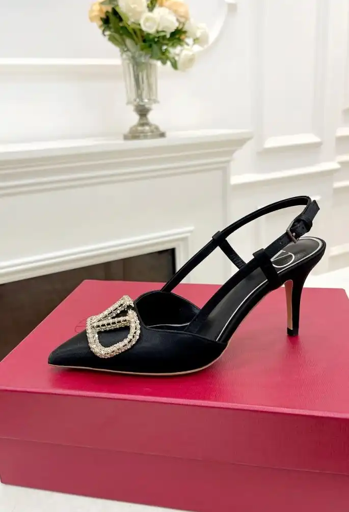 hype Valentino High Heels