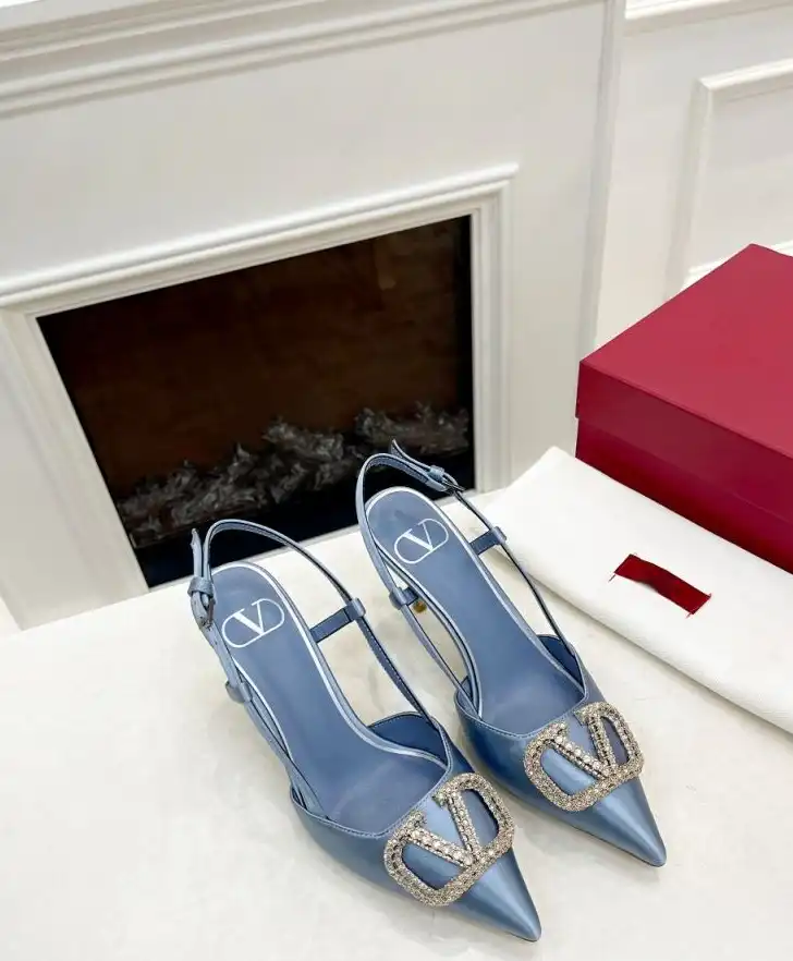 hype Valentino High Heels