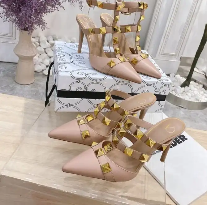 hype Valentino High Heels