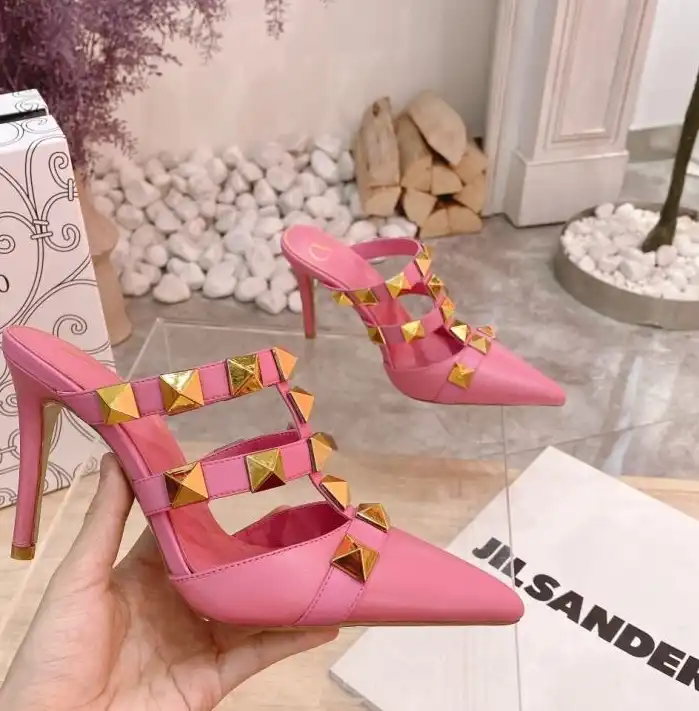 hype Valentino High Heels