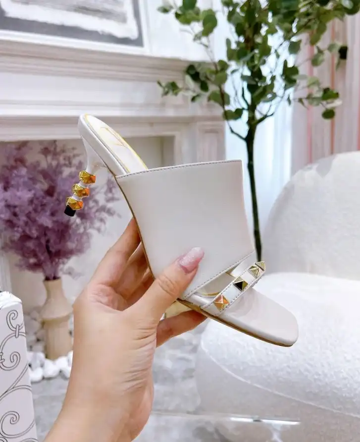 hype Valentino High Heels