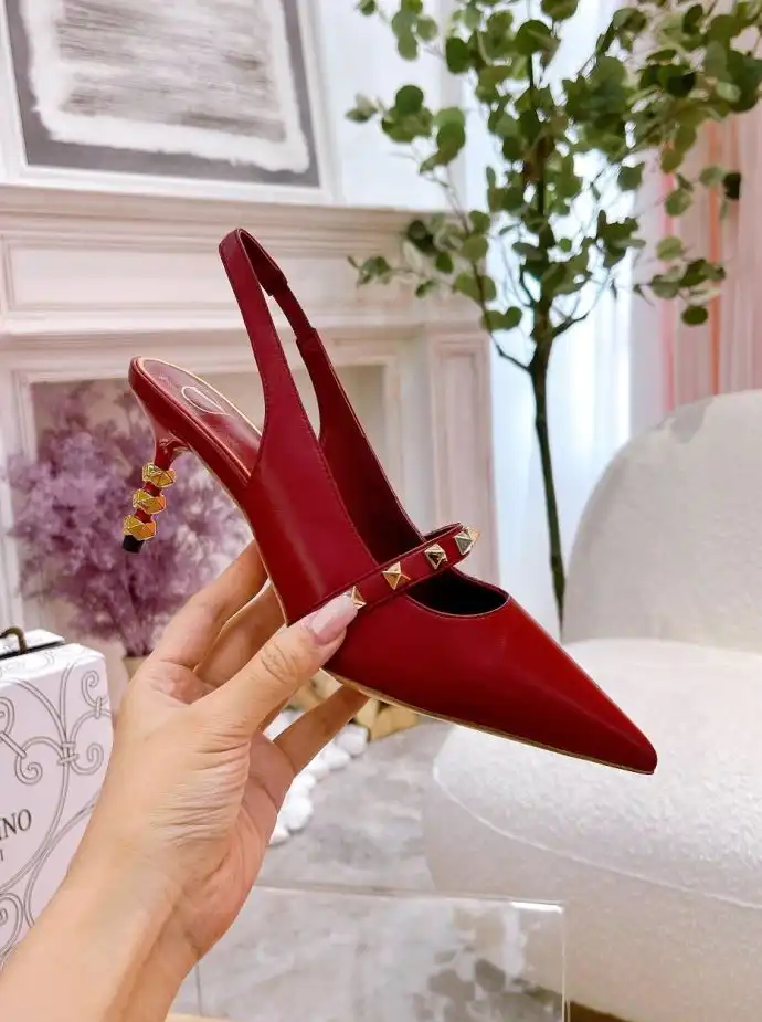 hype Valentino High Heels