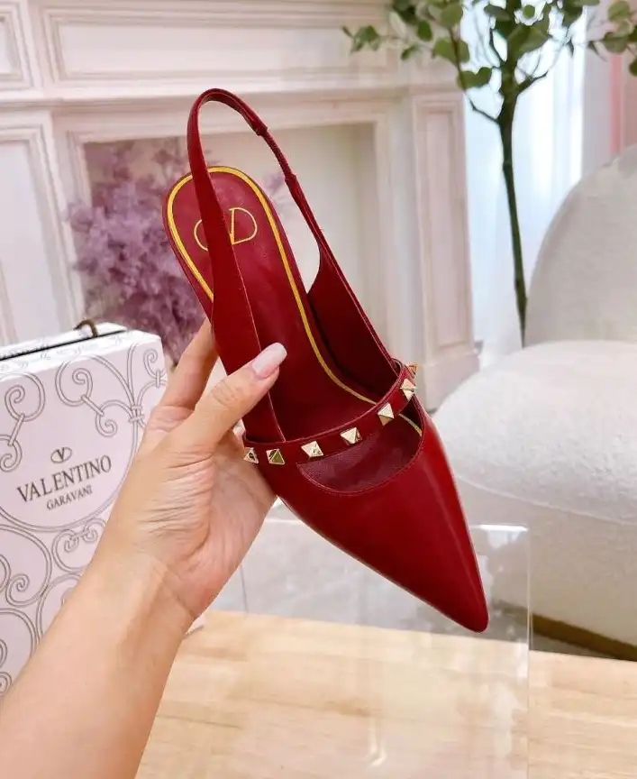 hype Valentino High Heels