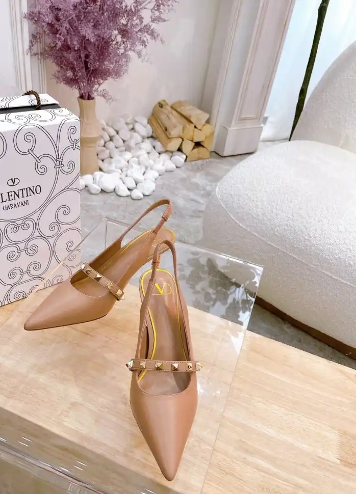 hype Valentino High Heels