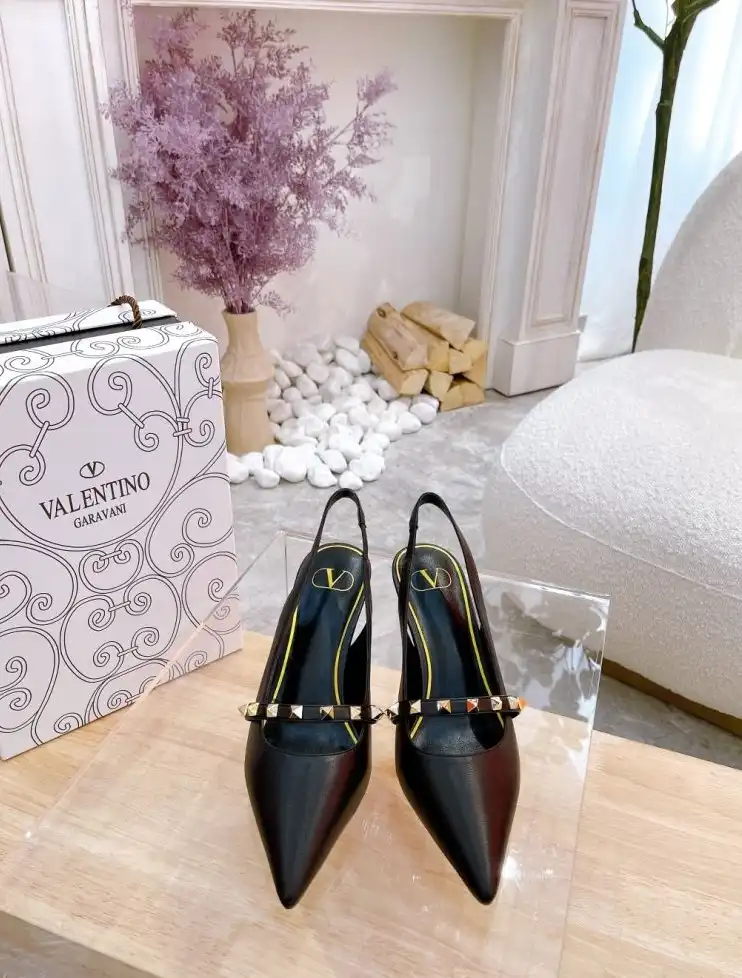 hype Valentino High Heels