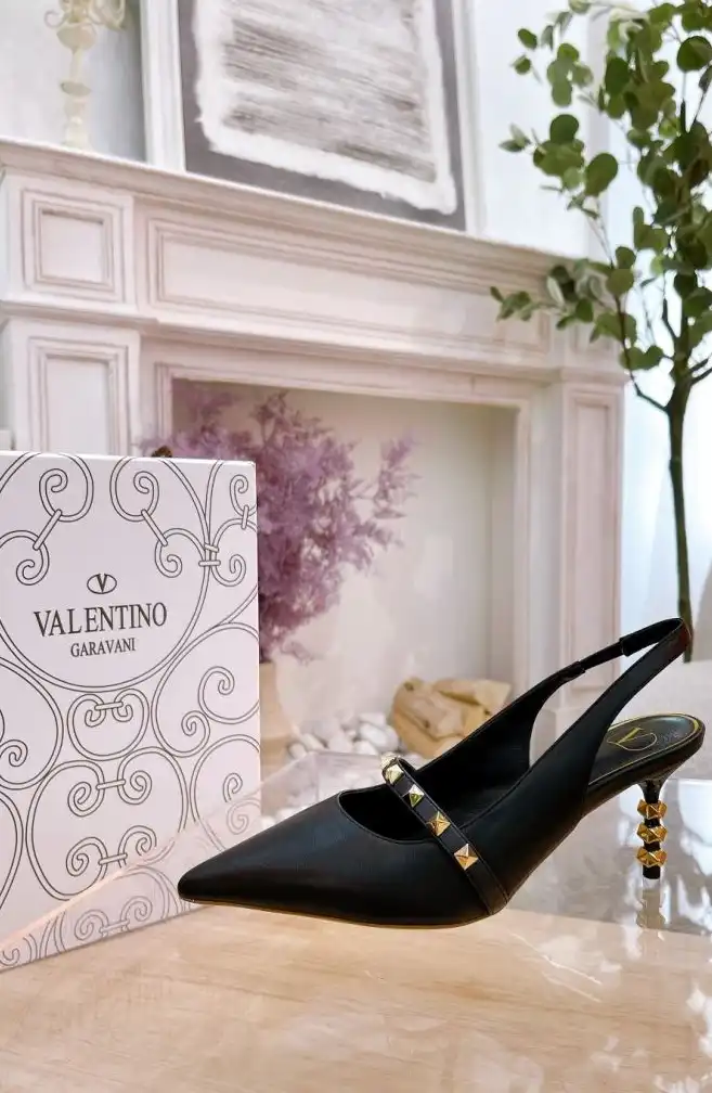 hype Valentino High Heels