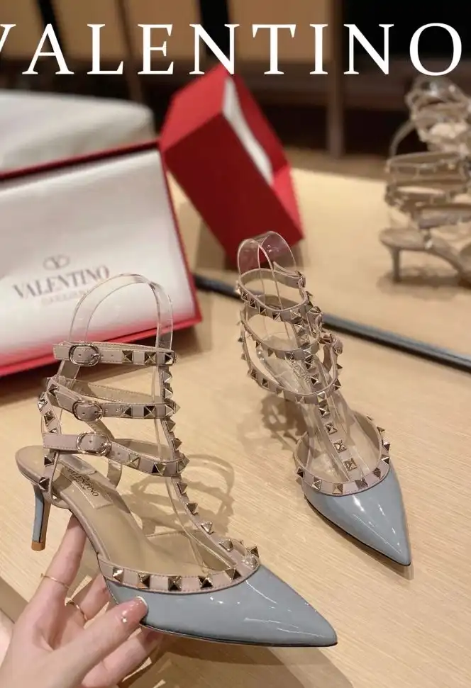 hype Valentino High Heels