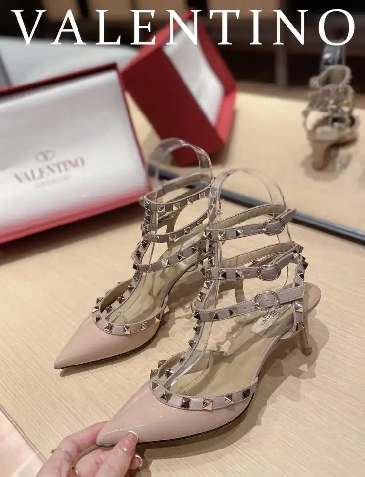 hype Valentino High Heels