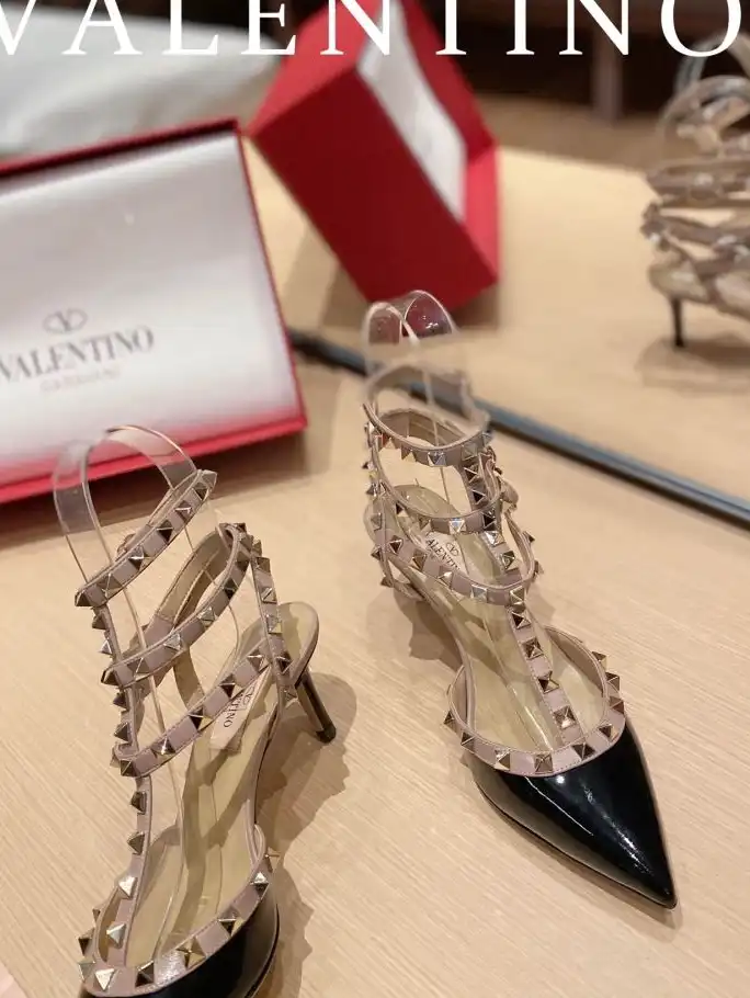 hype Valentino High Heels