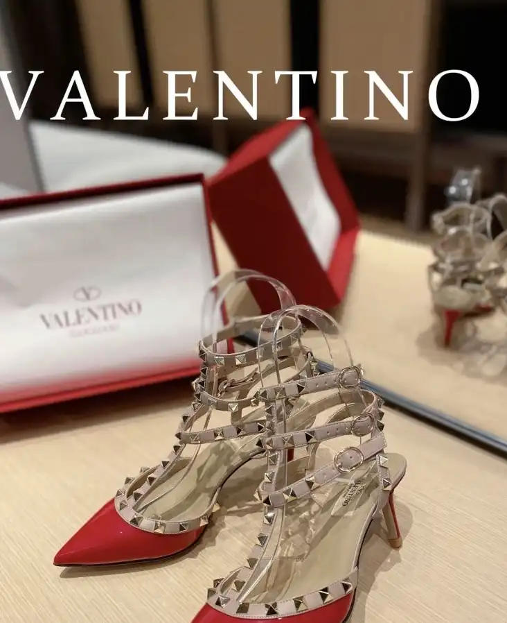 hype Valentino High Heels