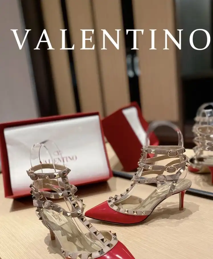 hype Valentino High Heels