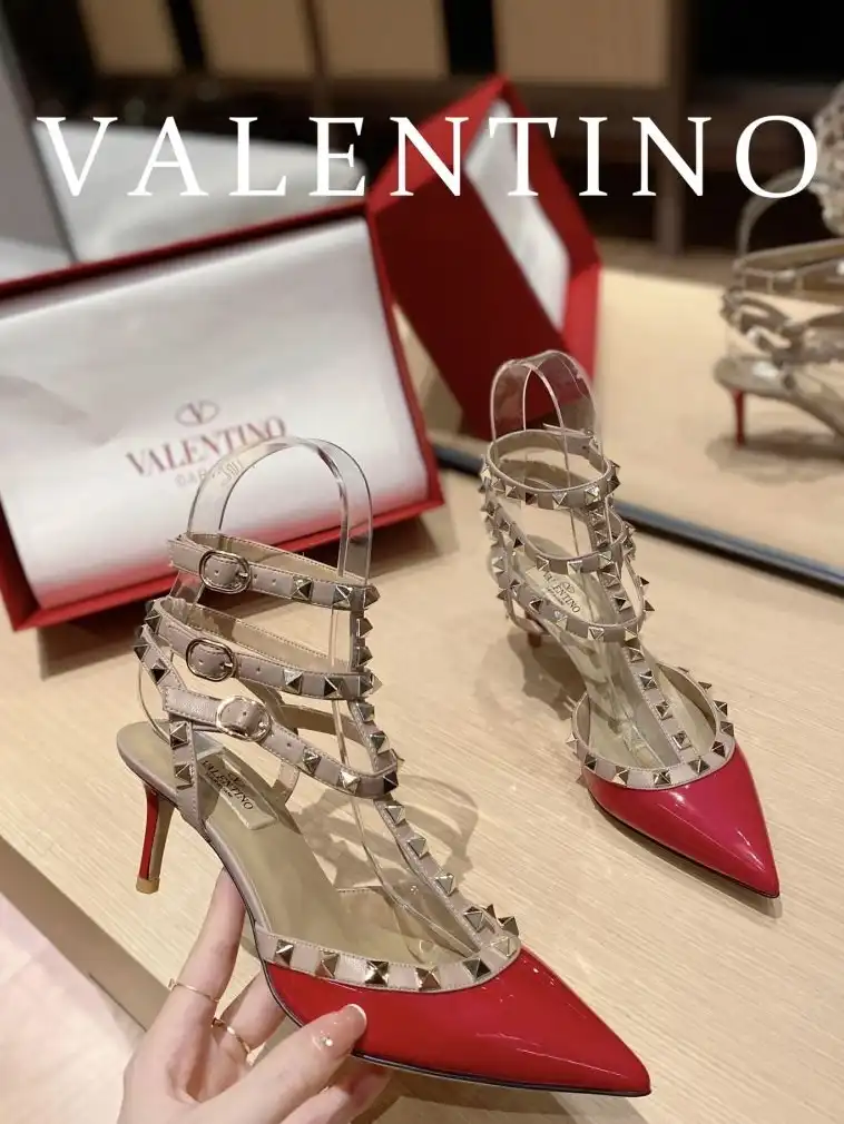 hype Valentino High Heels