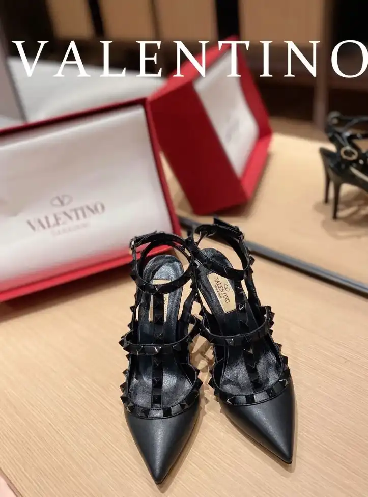 hype Valentino High Heels